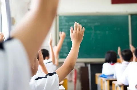 Pemkot Bogor Berikan Bantuan Rp6 Miliar ke 2.000 Siswa Kurang Mampu