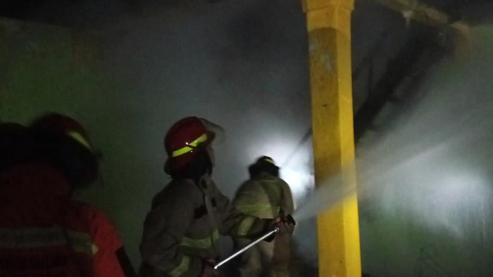 Majelis Taklim Ciawi Terbakar, Diduga HP Meledak Saat Dicas