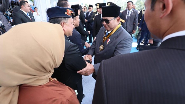 Presiden Prabowo Pimpin Upacara HUT Bhayangkara ke-80 di Bogor, Mendagri Tito Hadir