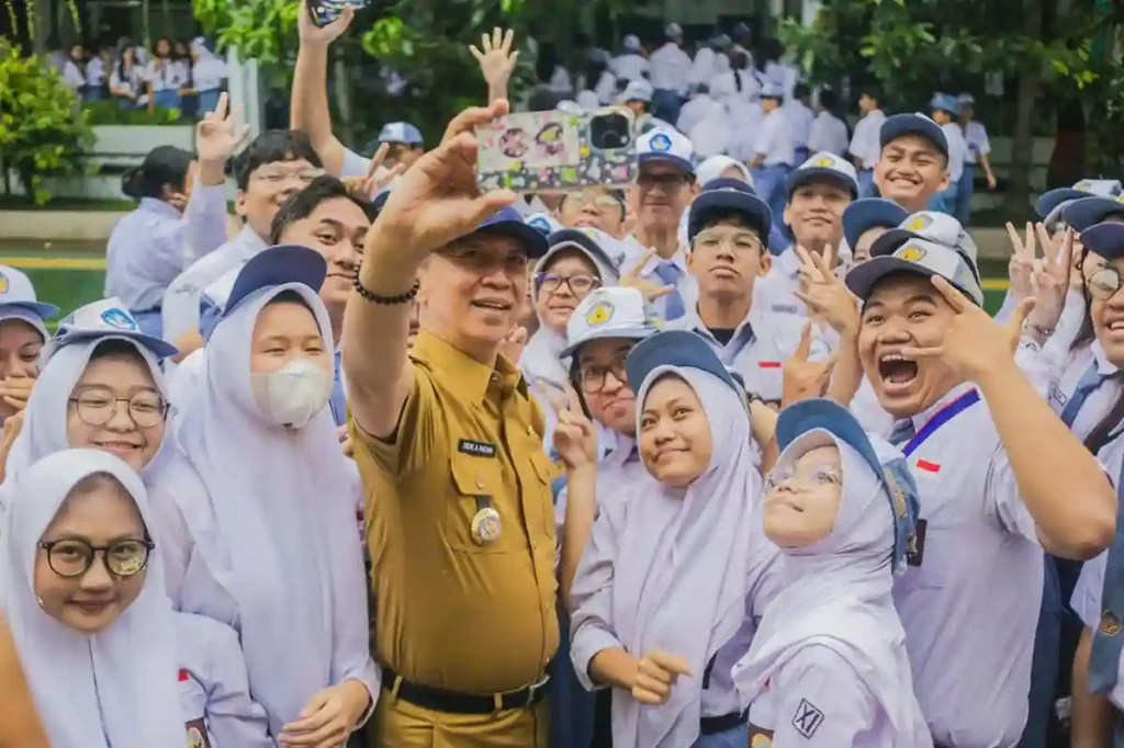 Pemkot Bogor Ajak Siswa Tanam Pohon Atasi Perubahan Iklim