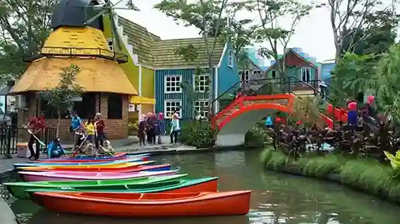 Wisata Bogor: Destinasi Populer Mudah Dijangkau Biskita