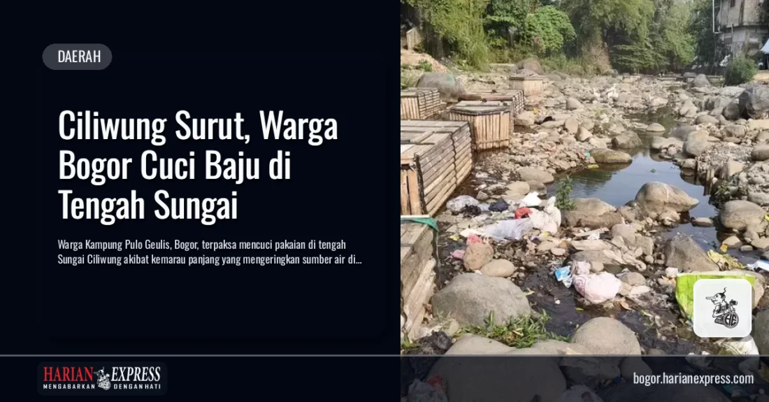 Ciliwung Surut, Warga Bogor Cuci Baju di Tengah Sungai