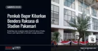 Pemkab Bogor Kibarkan Bendera Raksasa di Stadion Pakansari