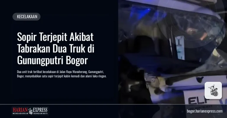 Sopir Terjepit Akibat Tabrakan Dua Truk di Gunungputri Bogor